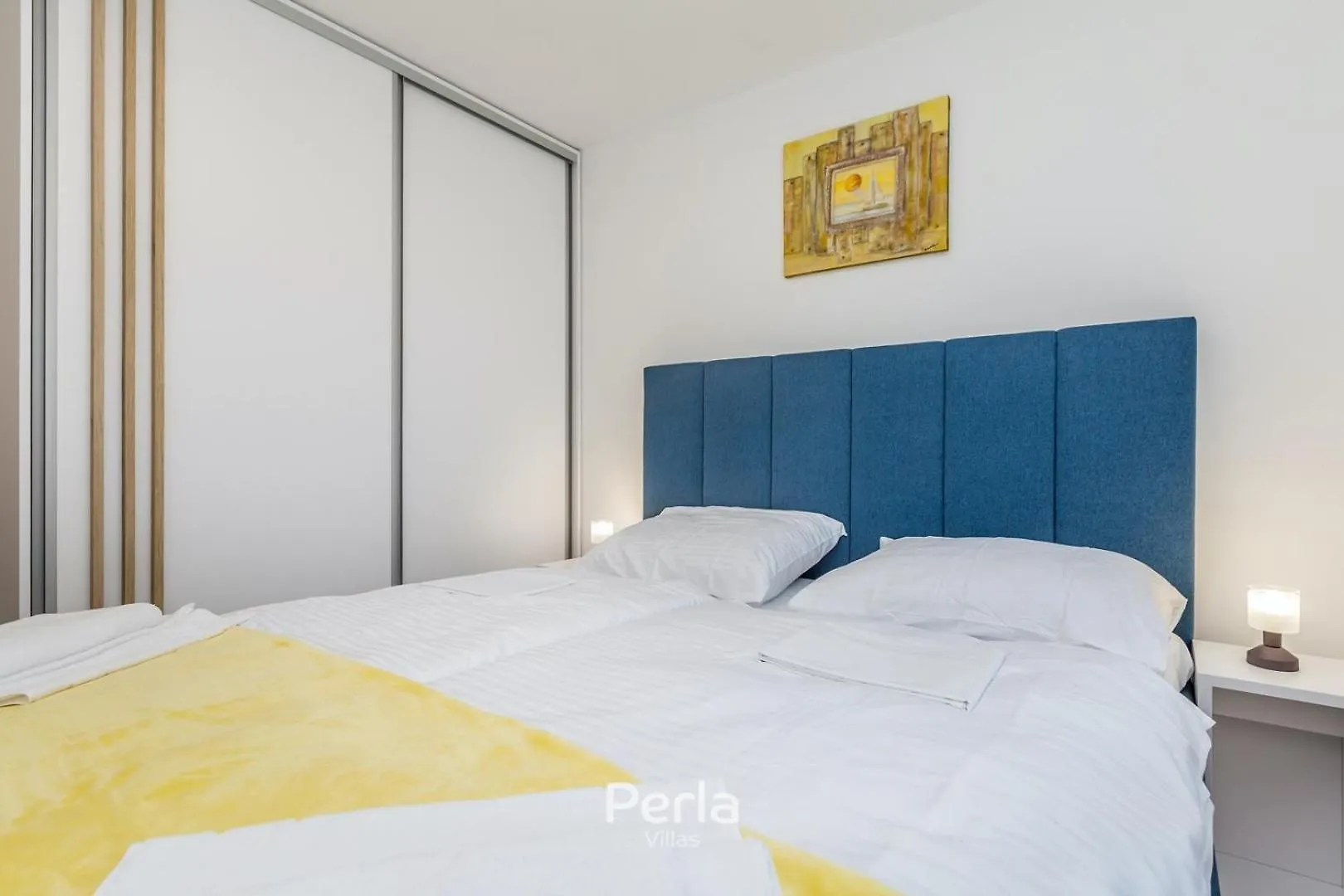 House Capri With Heated Pool And Sea View Hotel Klimno 0*,  Croácia